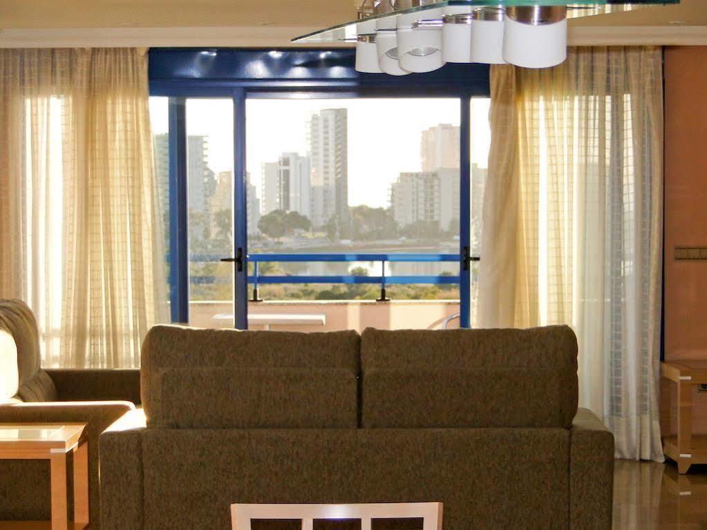 Victoria Beach Apartments Calp Extérieur photo