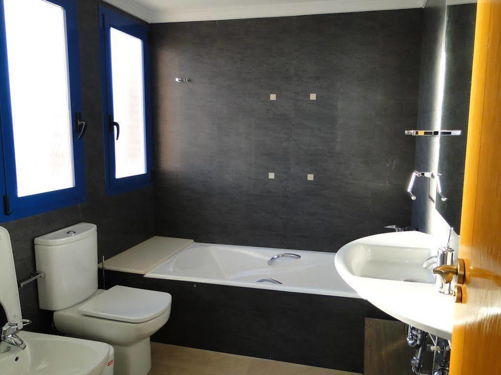 Victoria Beach Apartments Calp Extérieur photo