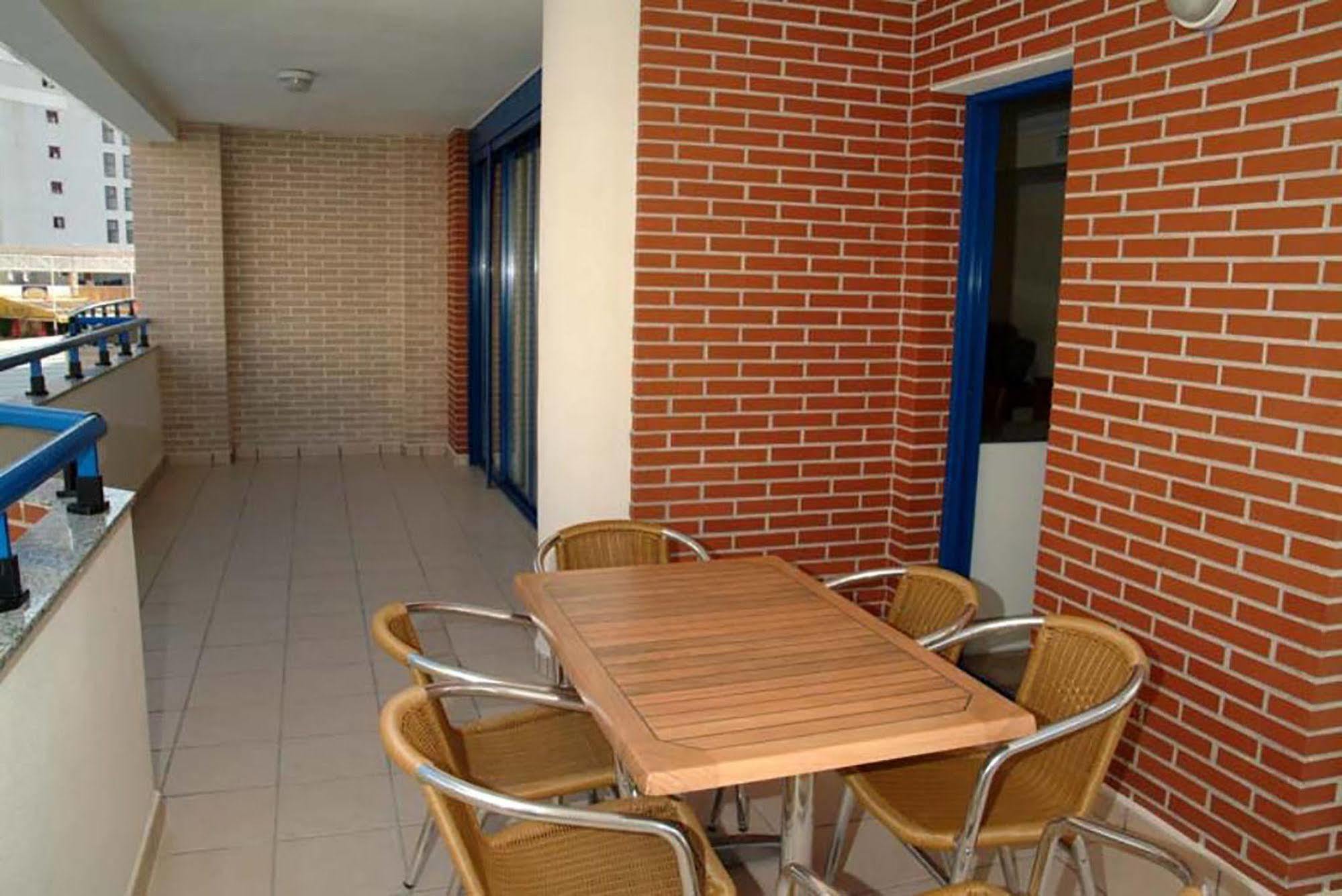 Victoria Beach Apartments Calp Extérieur photo
