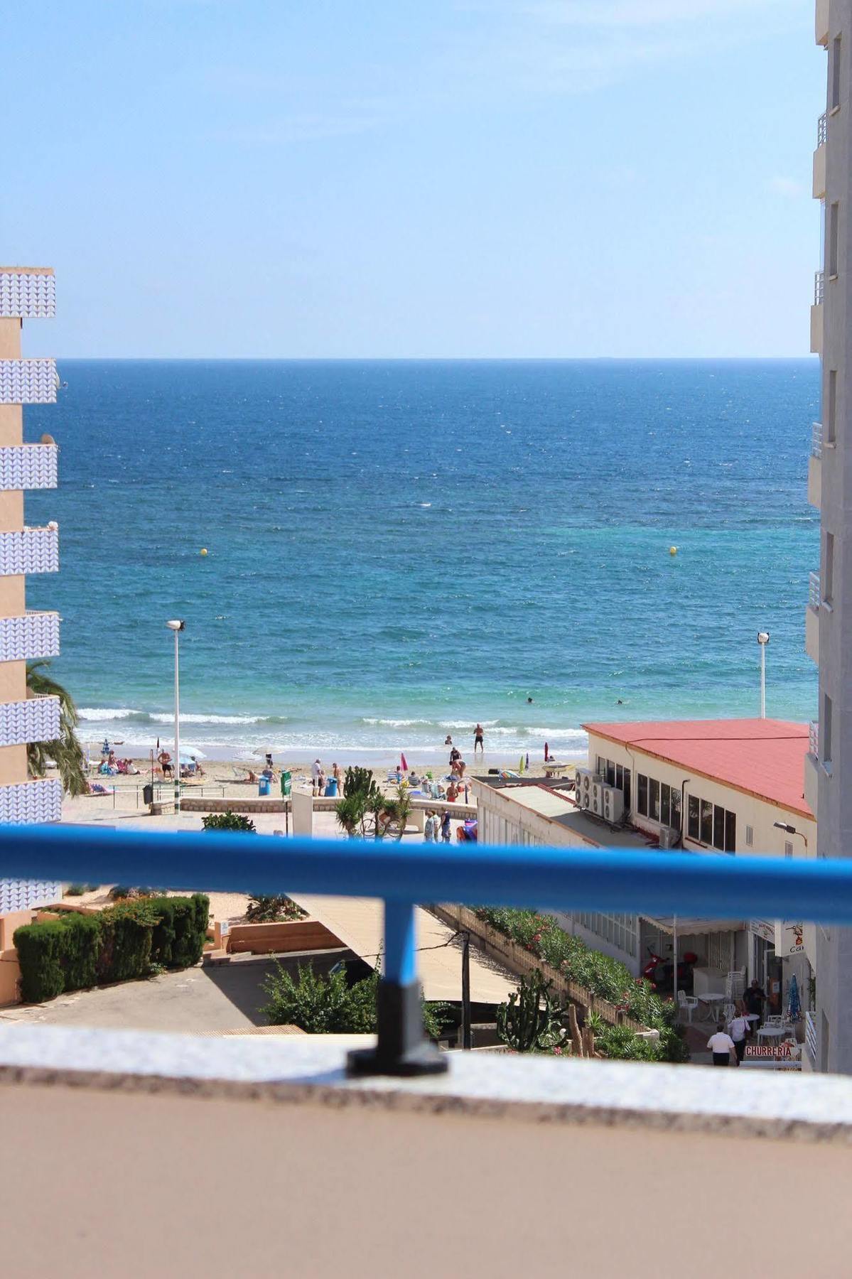 Victoria Beach Apartments Calp Extérieur photo